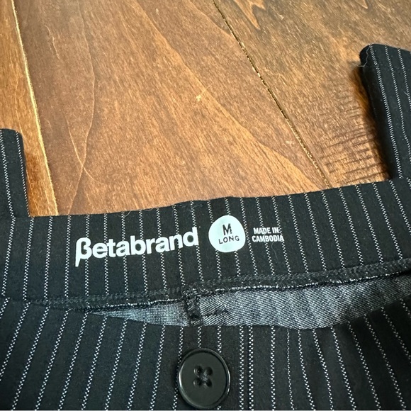 Betabrand Black Pinstripe Boot Cut Women's Yoga Dress Pants in Size Medium Long - Picture 4 of 5